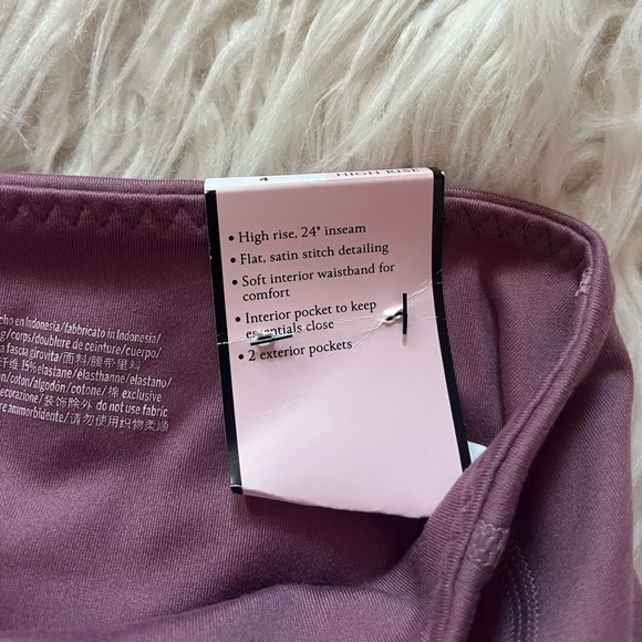 NWT Victoria's Secret High-Rise 7/8 Leggings Size 4 - Picture 6 of 7